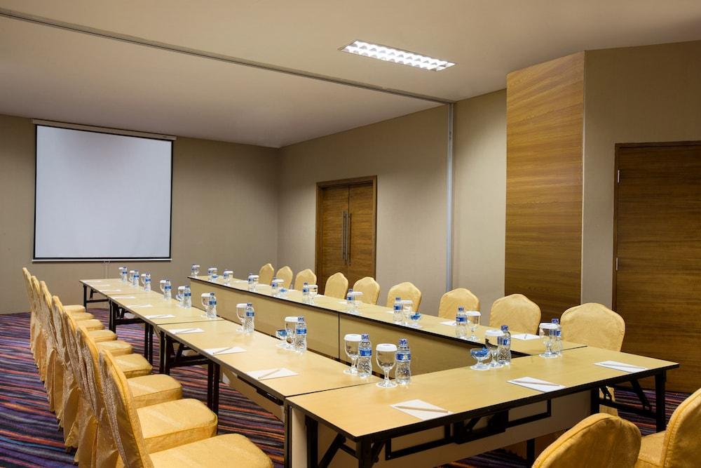 Hariston Hotel & Suites, Pluit - Jakarta Eksteriør billede