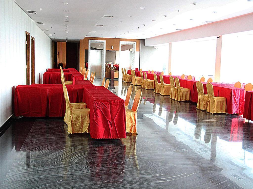 Hariston Hotel & Suites, Pluit - Jakarta Eksteriør billede