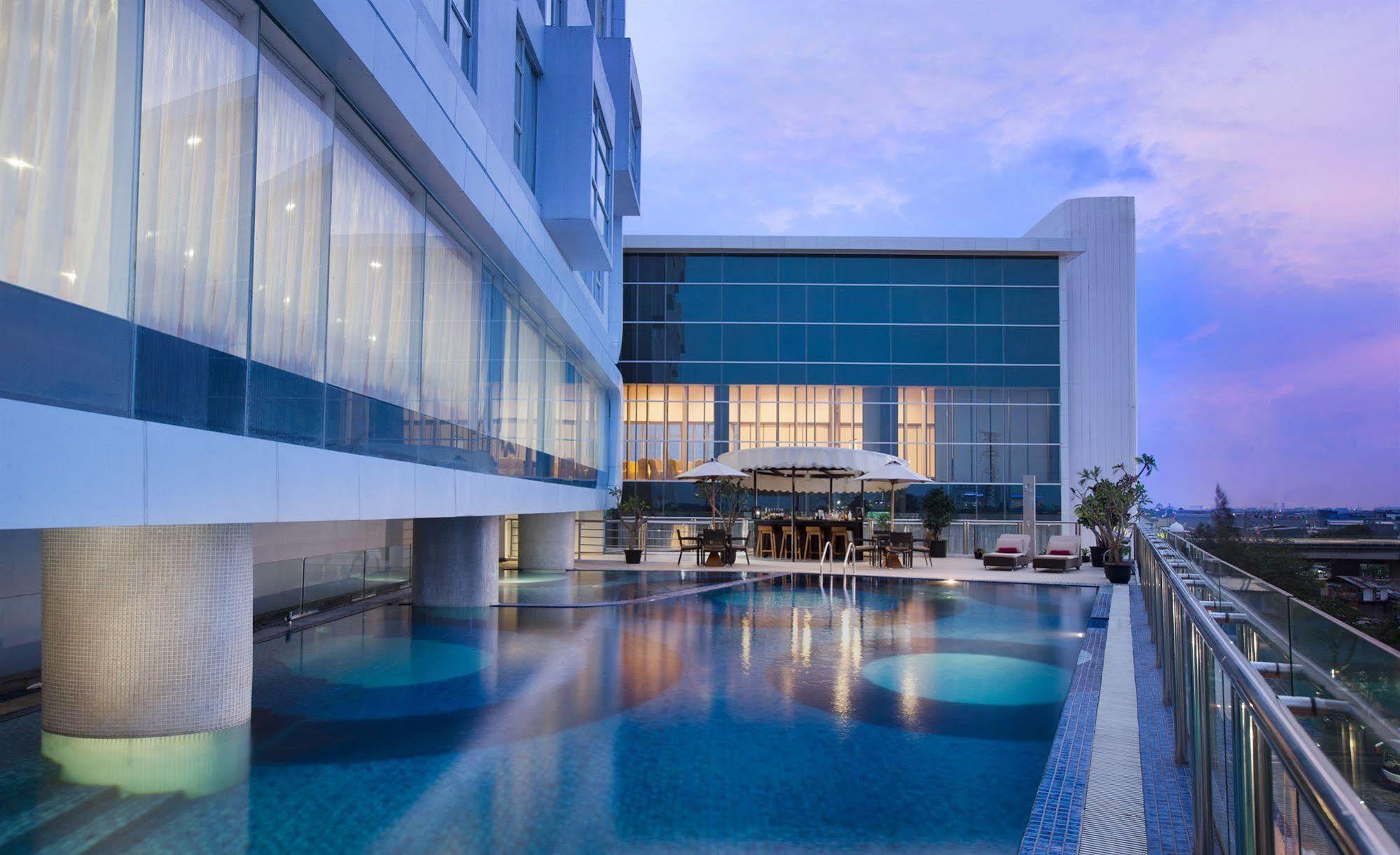 Hariston Hotel & Suites, Pluit - Jakarta Eksteriør billede