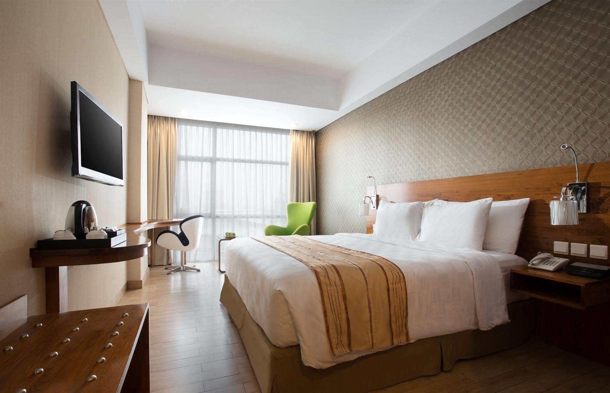 Hariston Hotel & Suites, Pluit - Jakarta Eksteriør billede