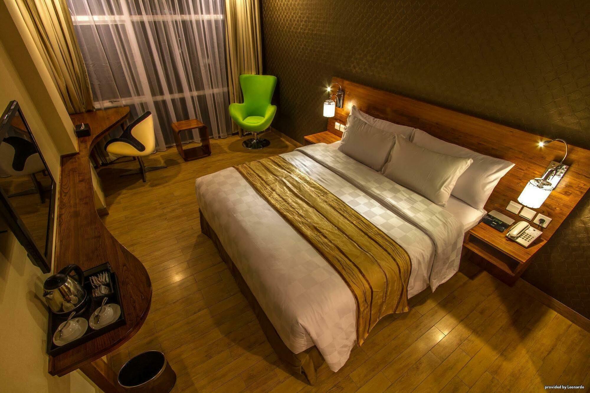 Hariston Hotel & Suites, Pluit - Jakarta Eksteriør billede