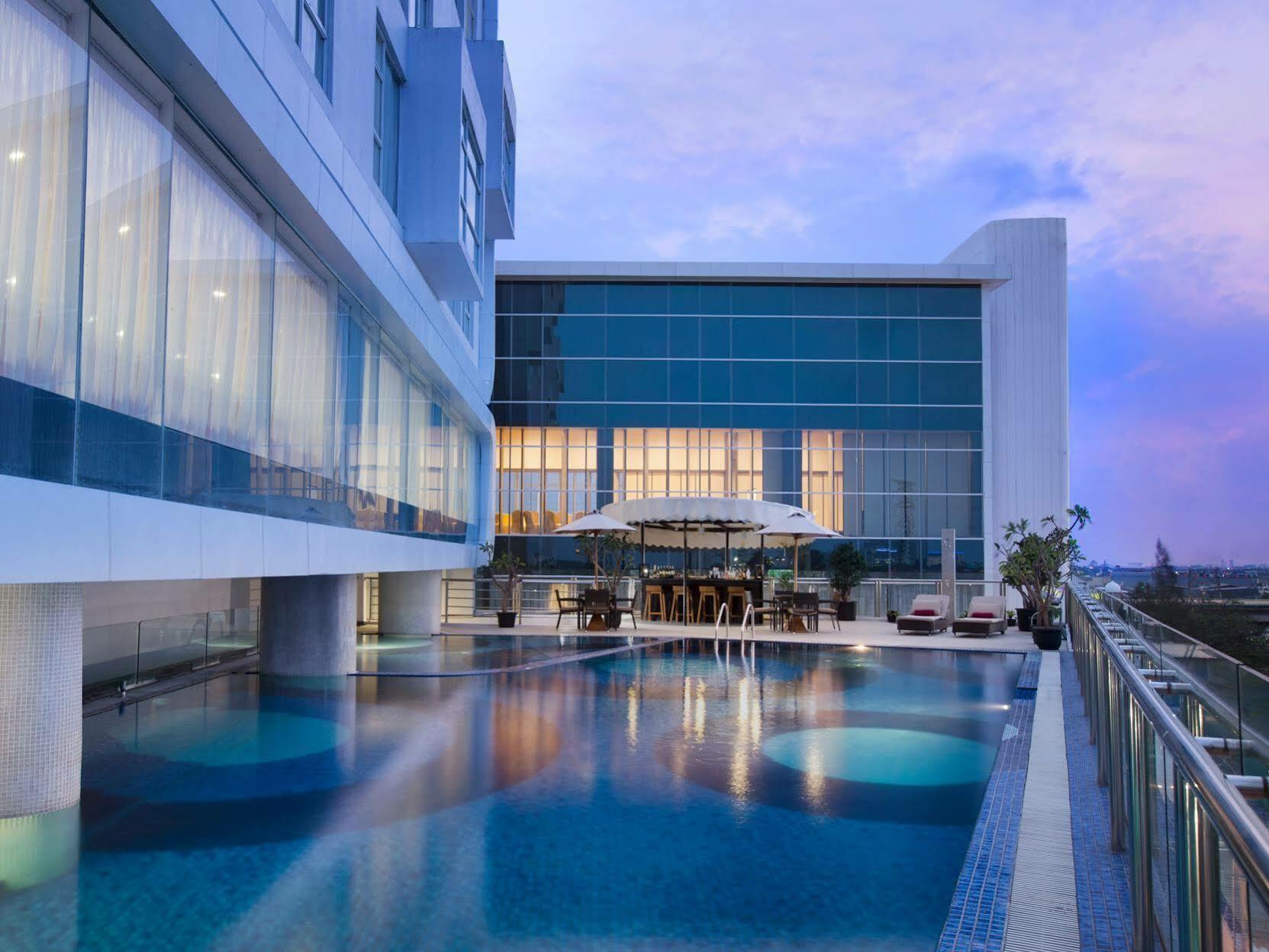 Hariston Hotel & Suites, Pluit - Jakarta Eksteriør billede